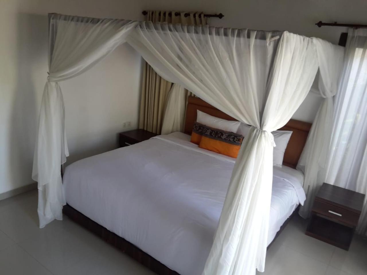 Kubu Jimbar Hotel Jimbaran  Ruang foto